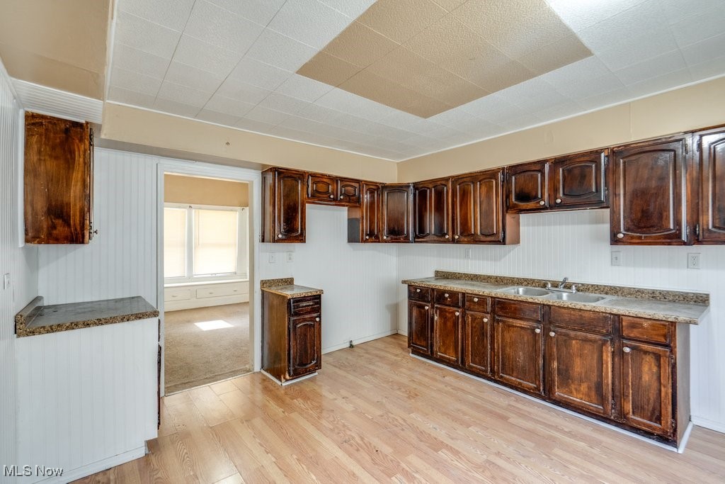 11402 Avon Avenue Cleveland OH 44105