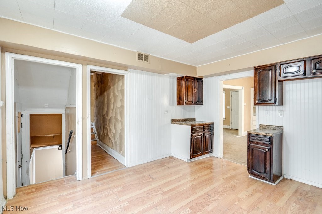 11402 Avon Avenue Cleveland OH 44105