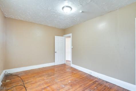 11402 Avon Avenue Cleveland OH 44105