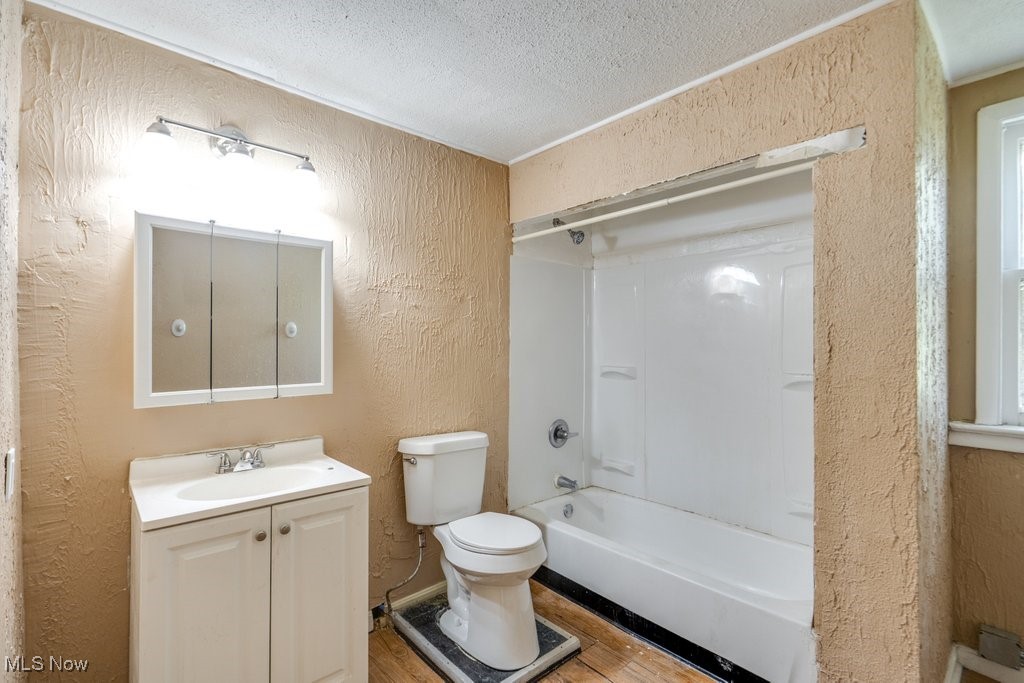 11402 Avon Avenue Cleveland OH 44105