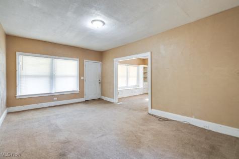 11402 Avon Avenue Cleveland OH 44105