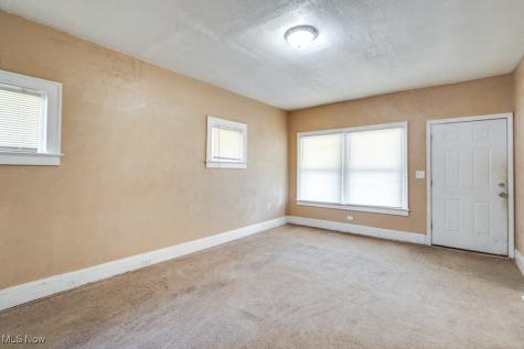 11402 Avon Avenue Cleveland OH 44105