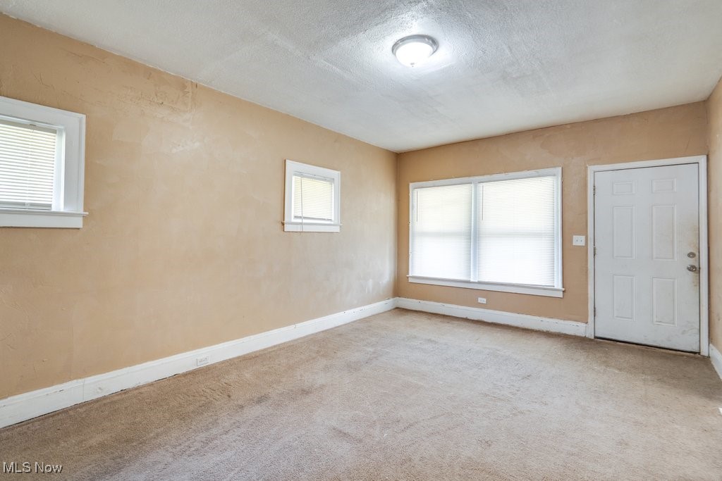11402 Avon Avenue Cleveland OH 44105