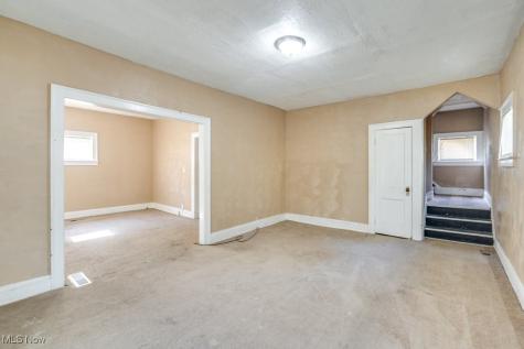 11402 Avon Avenue Cleveland OH 44105