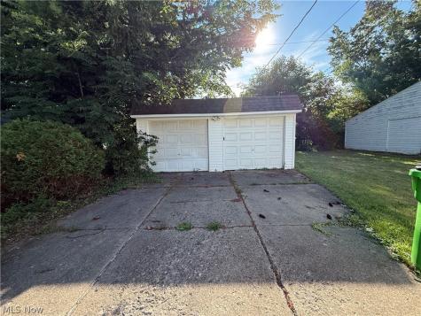 1222 Argonne Road South Euclid OH 44121