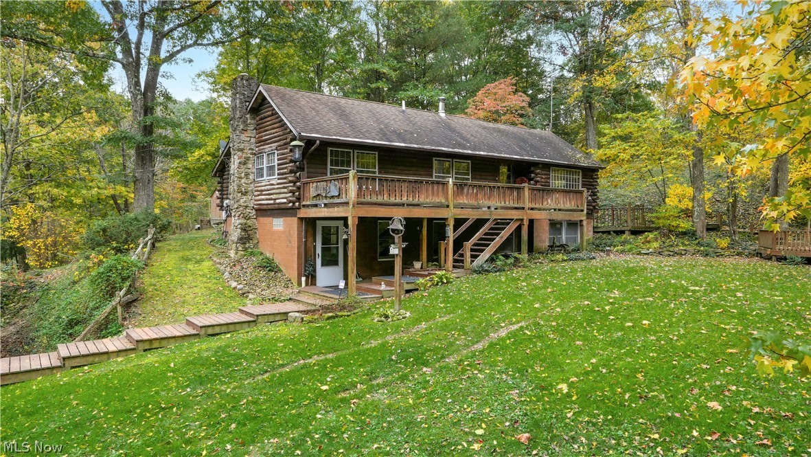 3239 Salineville Road NE Carrollton OH 44615