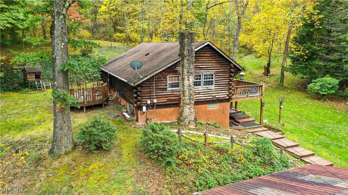 3239 Salineville Road NE Carrollton OH 44615