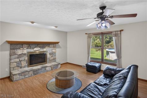 8307 Old Post Road Olmsted Falls OH 44138