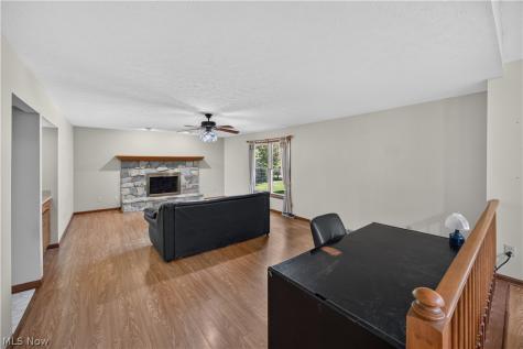 8307 Old Post Road Olmsted Falls OH 44138