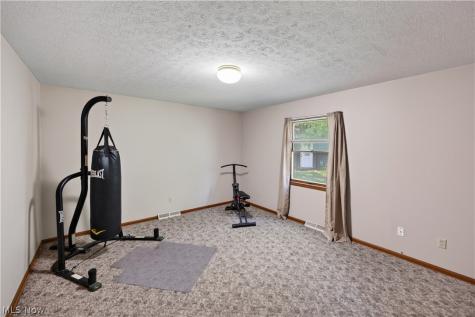 8307 Old Post Road Olmsted Falls OH 44138