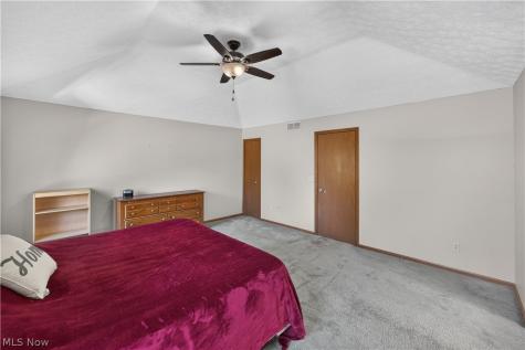 8307 Old Post Road Olmsted Falls OH 44138