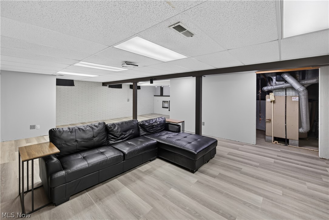 8307 Old Post Road Olmsted Falls OH 44138