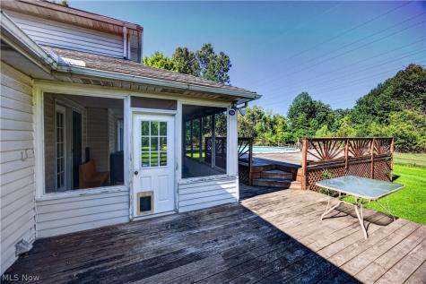 8307 Old Post Road Olmsted Falls OH 44138