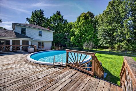 8307 Old Post Road Olmsted Falls OH 44138