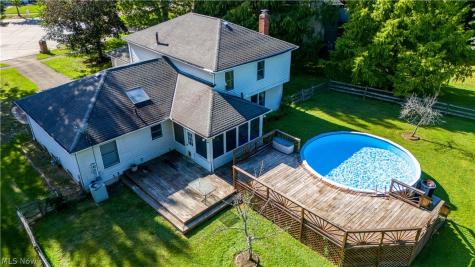 8307 Old Post Road Olmsted Falls OH 44138