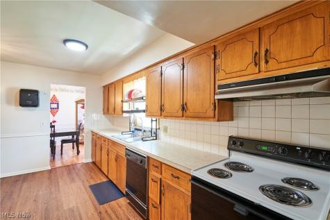 636 Franklin Avenue Cuyahoga Falls OH 44221