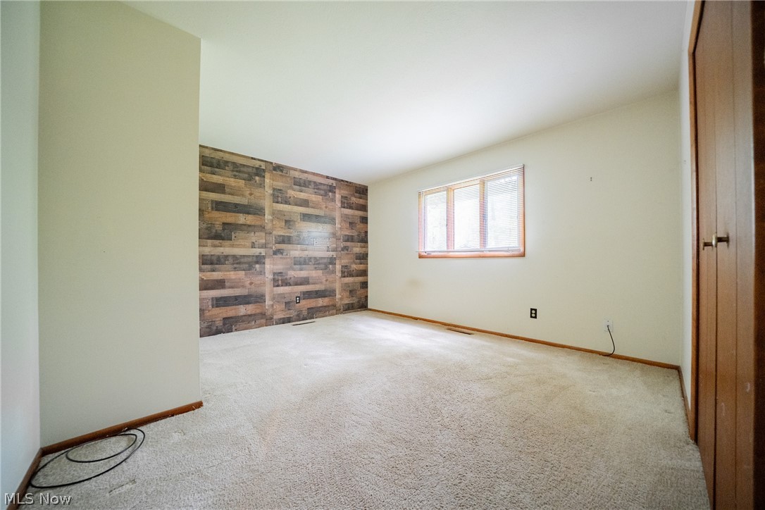 734 Kenwood Drive Mayfield Village OH 44040