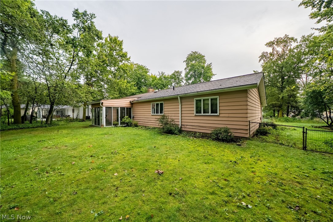 734 Kenwood Drive Mayfield Village OH 44040