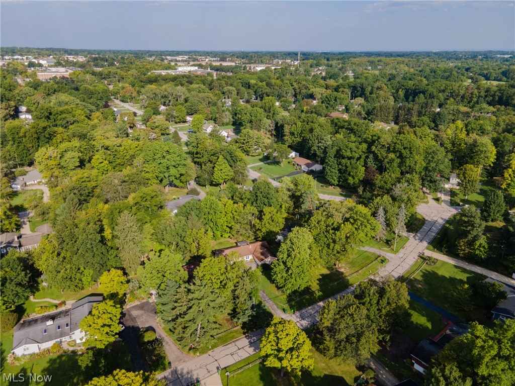 734 Kenwood Drive Mayfield Village OH 44040
