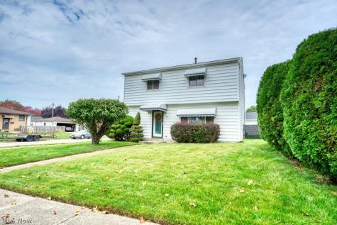 396 Skyview Road Cleveland OH 44109