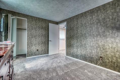 396 Skyview Road Cleveland OH 44109