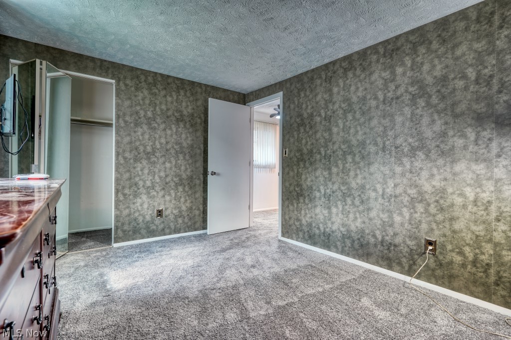 396 Skyview Road Cleveland OH 44109