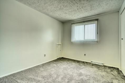 396 Skyview Road Cleveland OH 44109