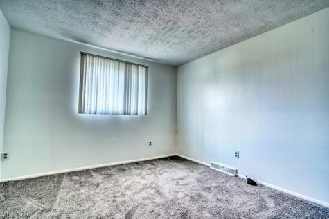 396 Skyview Road Cleveland OH 44109