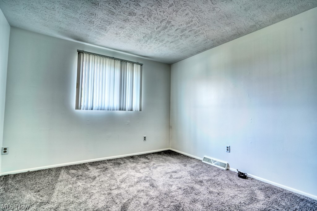 396 Skyview Road Cleveland OH 44109