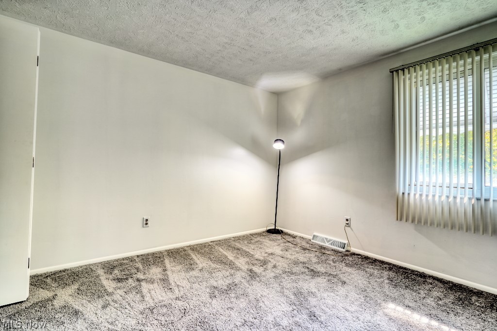 396 Skyview Road Cleveland OH 44109
