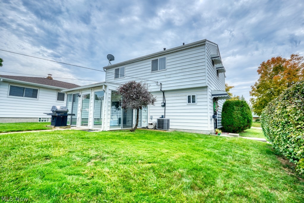 396 Skyview Road Cleveland OH 44109