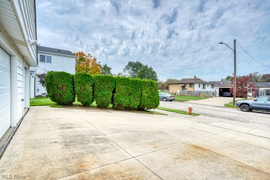 396 Skyview Road Cleveland OH 44109