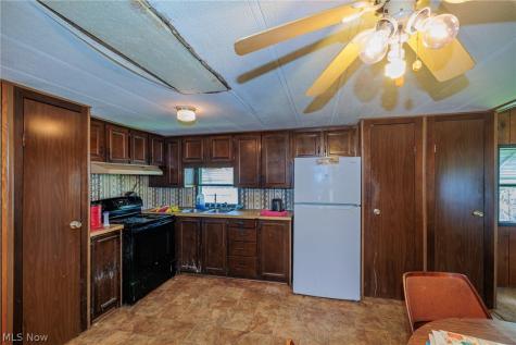51 Patio Lane Olmsted Twp OH 44138