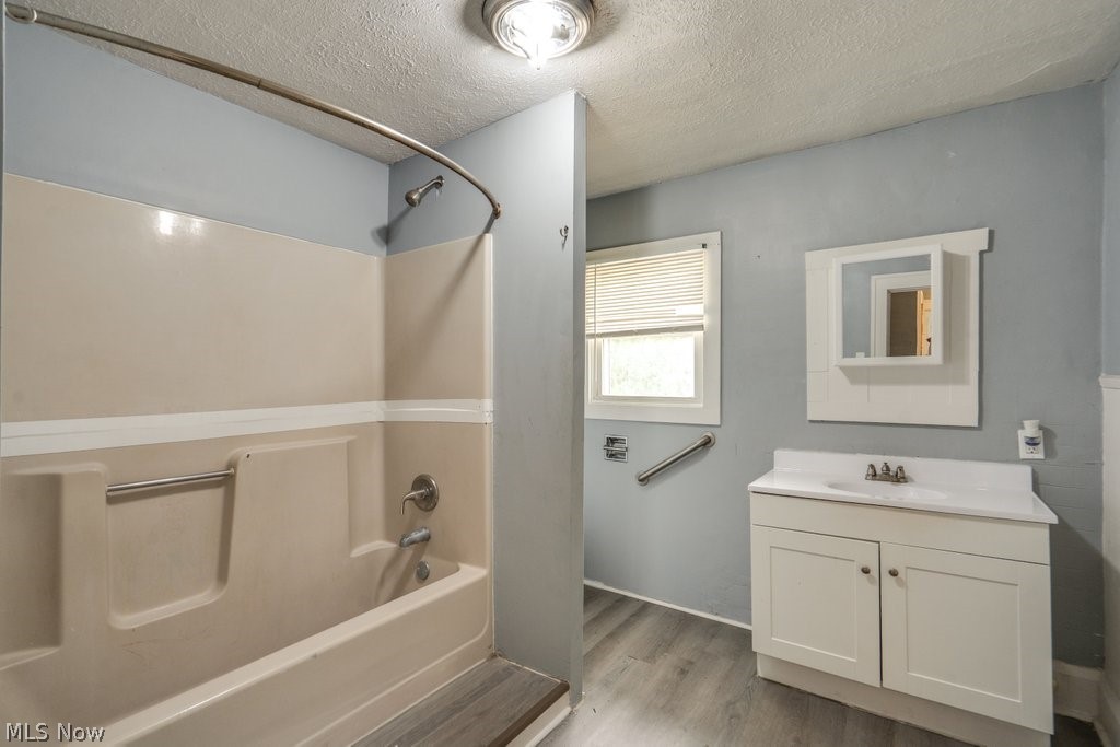 732 Akin Court SW Canton OH 44706