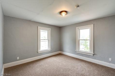 732 Akin Court SW Canton OH 44706