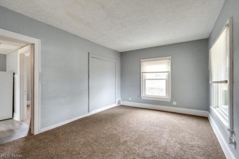 732 Akin Court SW Canton OH 44706