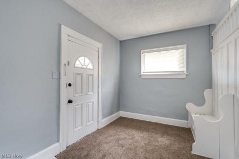 732 Akin Court SW Canton OH 44706