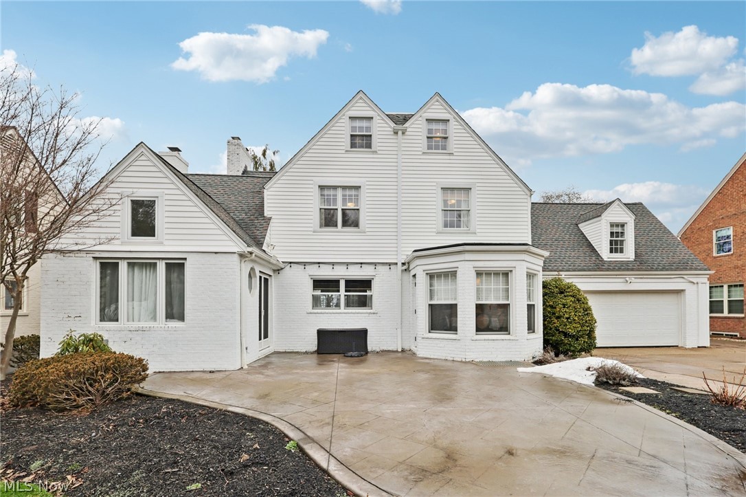 22025 Lake Road Rocky River OH 44116