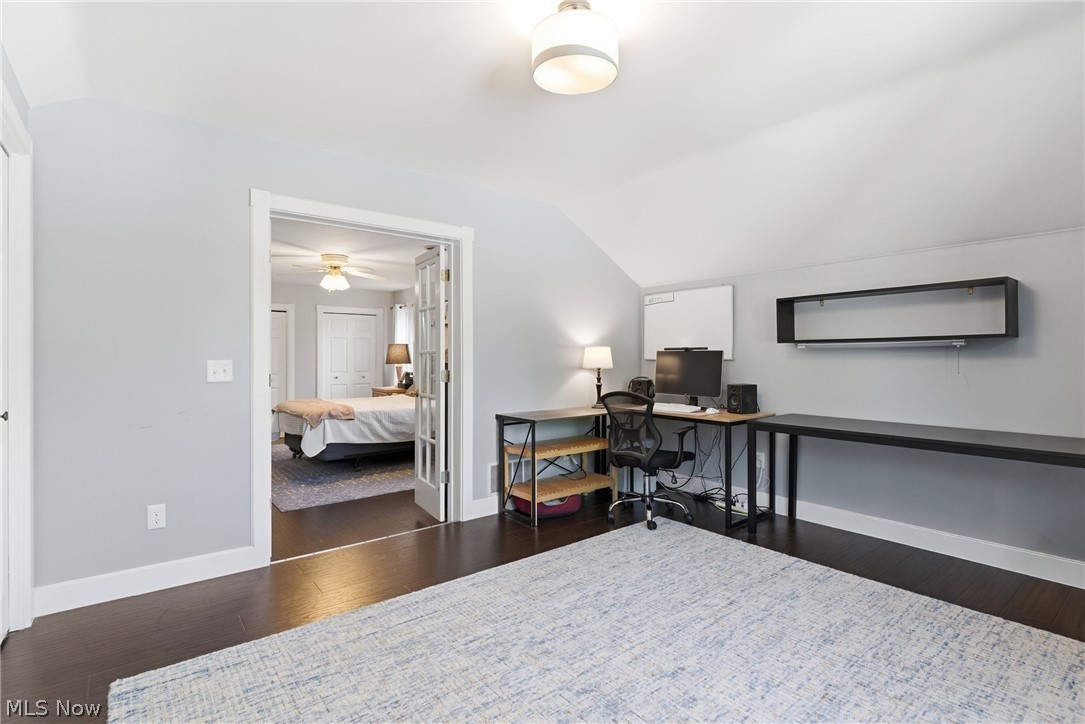 3674 Stoer Road Shaker Heights OH 44122