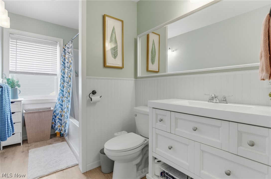 3674 Stoer Road Shaker Heights OH 44122