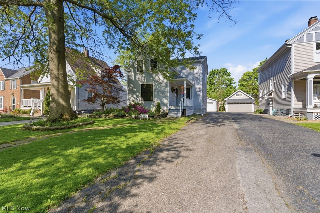3674 Stoer Road Shaker Heights OH 44122