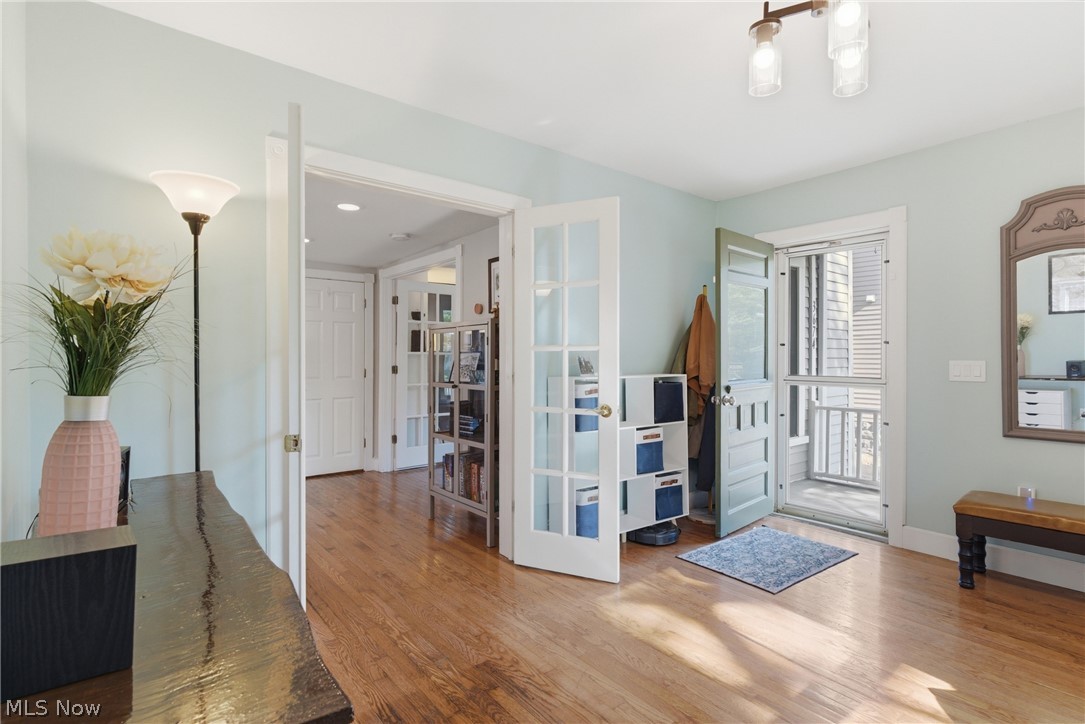3674 Stoer Road Shaker Heights OH 44122
