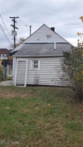 1979 W 54th Street Cleveland OH 44102
