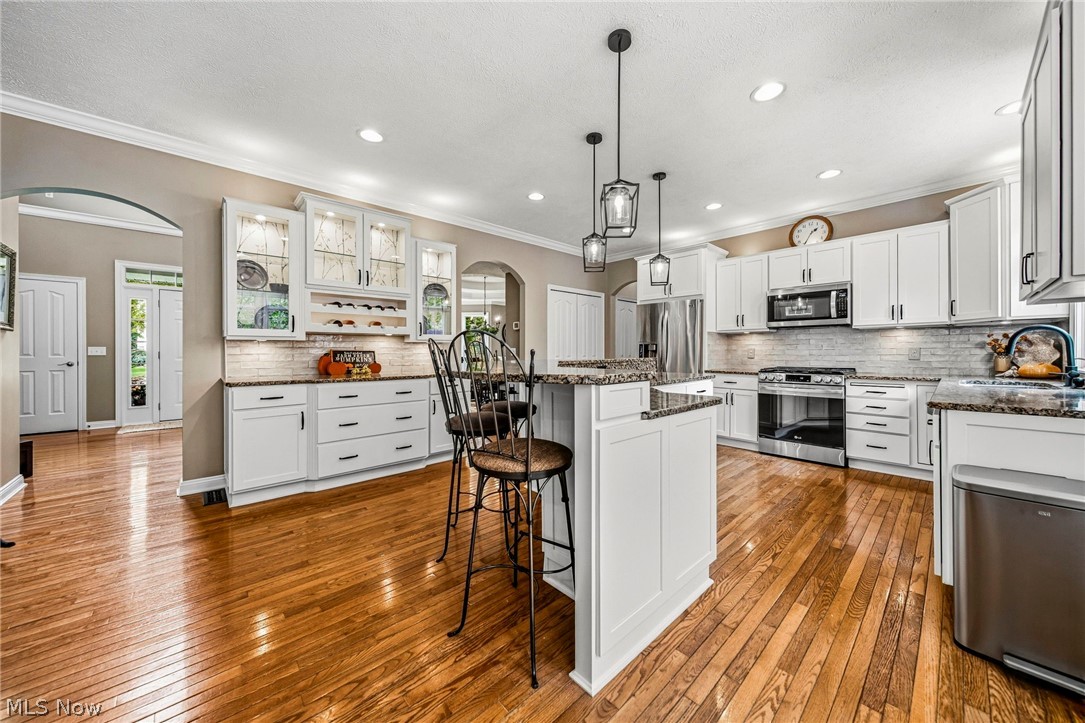 9505 Roryanna Drive Chardon OH 44024