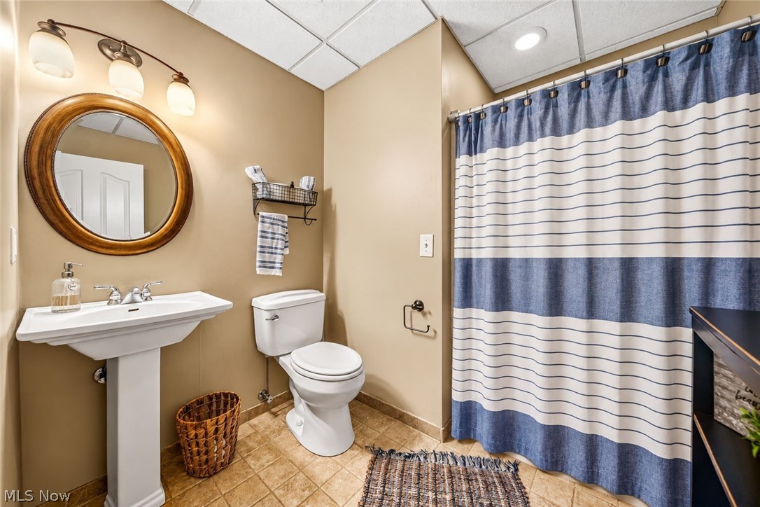9505 Roryanna Drive Chardon OH 44024