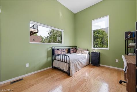 2509 Thurman Avenue Cleveland OH 44113