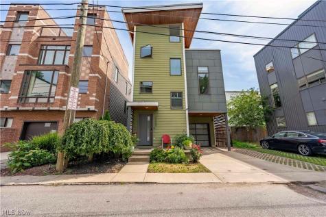2509 Thurman Avenue Cleveland OH 44113