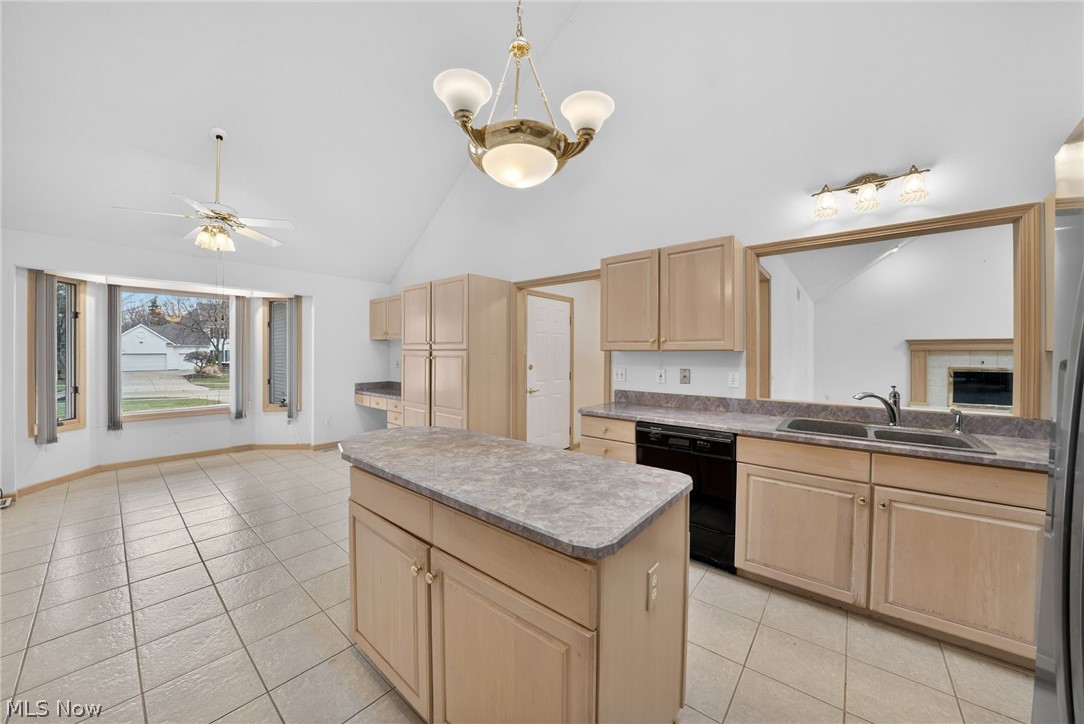 6284 S Applecross Road Highland Heights OH 44143