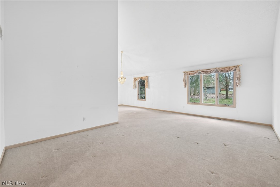 6284 S Applecross Road Highland Heights OH 44143