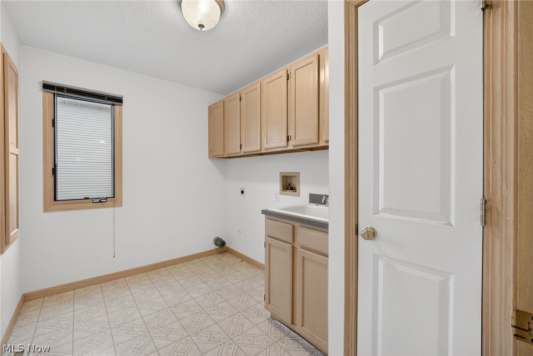 6284 S Applecross Road Highland Heights OH 44143